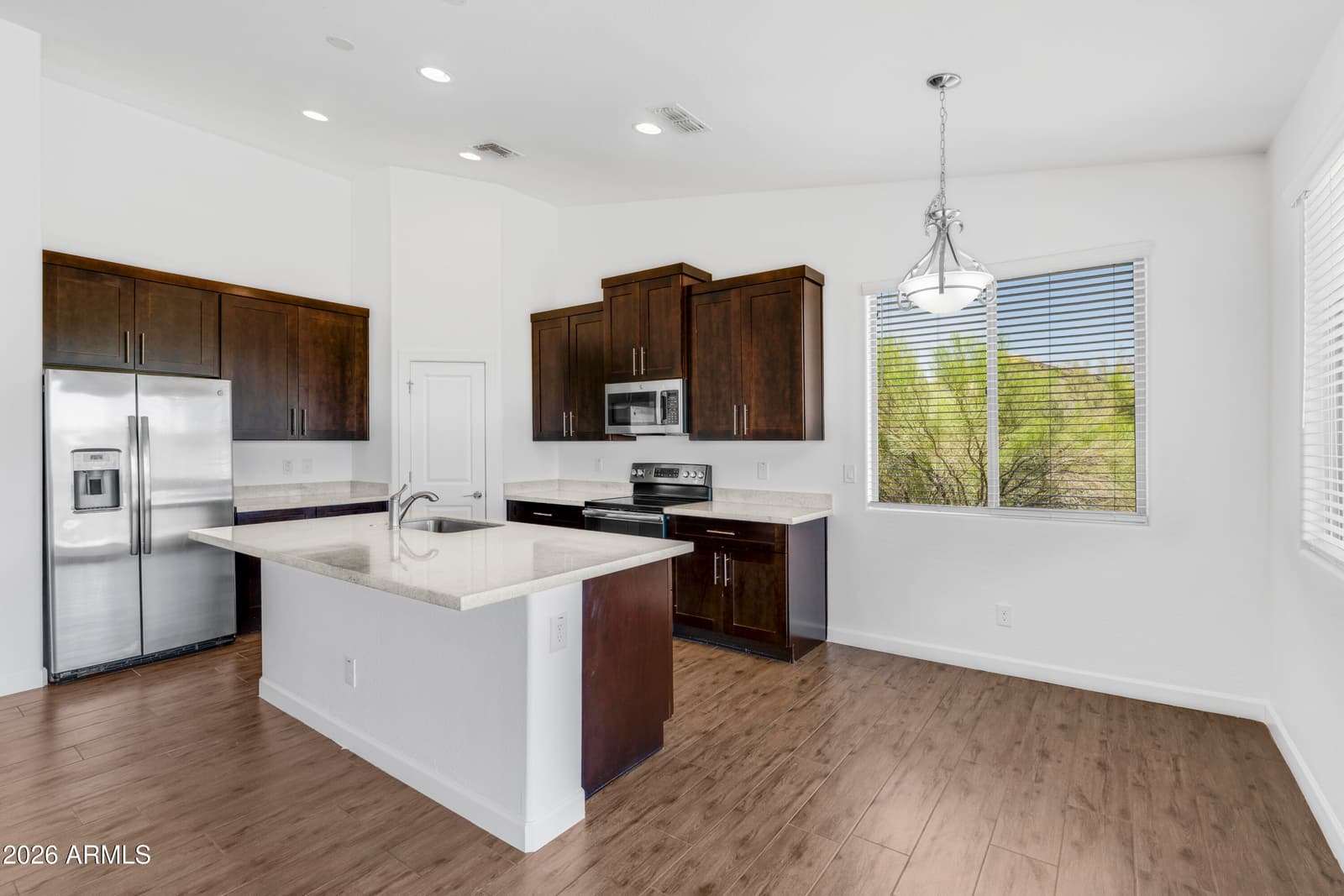17220 E ESTANCIA Way, Rio Verde, AZ 85263 — photo 10 of 42