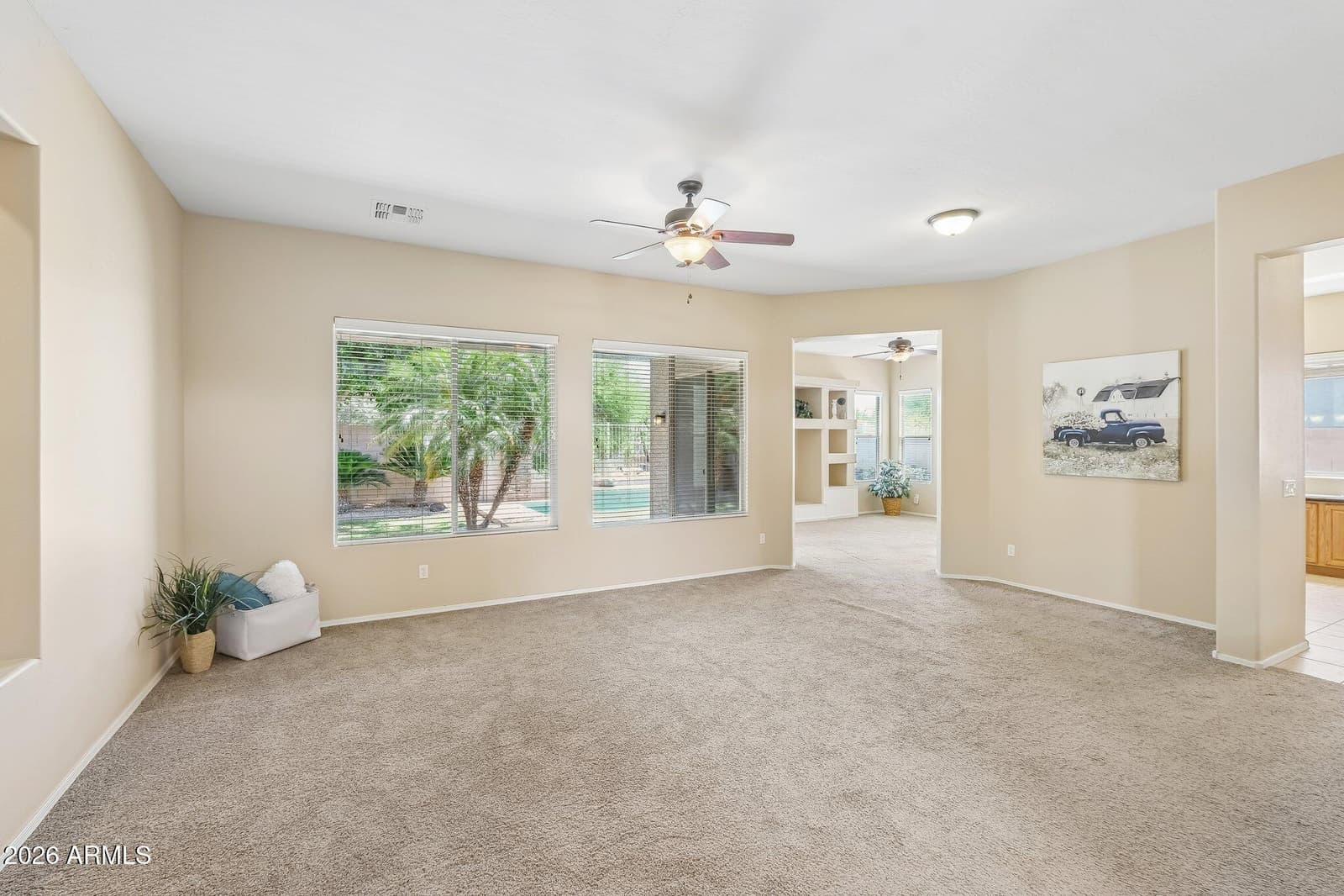3349 W MONTELLO Road, Phoenix, AZ 85086 — photo 8 of 54