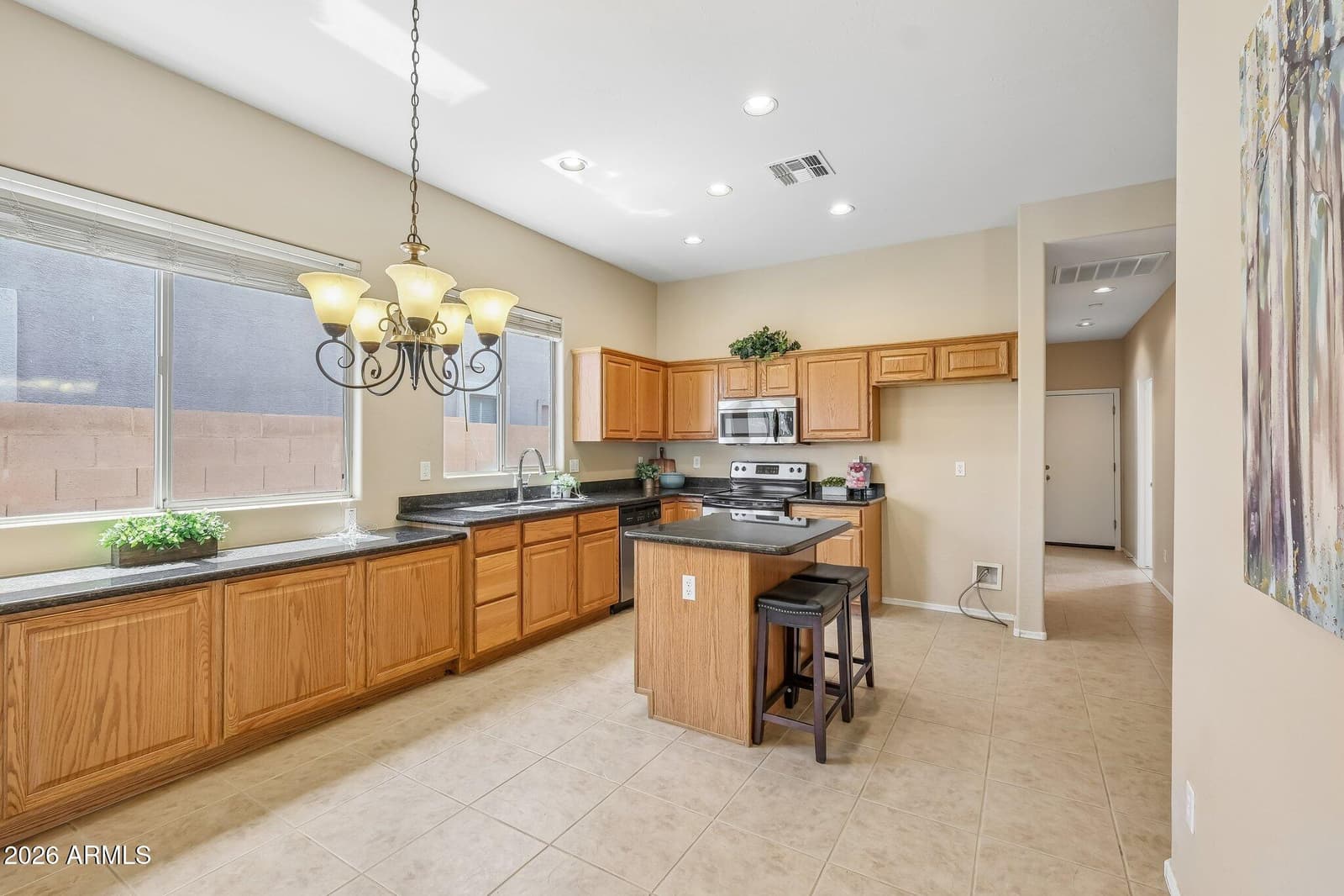 3349 W MONTELLO Road, Phoenix, AZ 85086 — photo 13 of 54