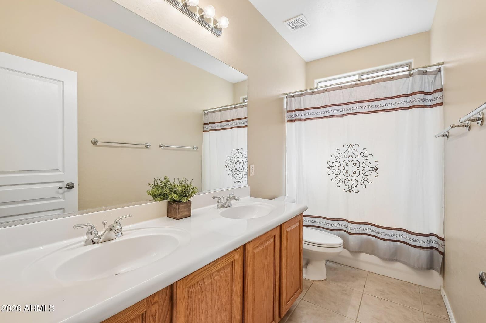 3349 W MONTELLO Road, Phoenix, AZ 85086 — photo 30 of 54