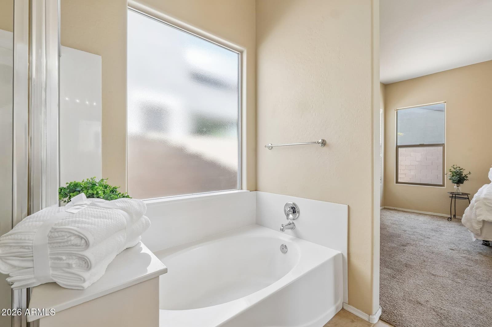 3349 W MONTELLO Road, Phoenix, AZ 85086 — photo 25 of 54