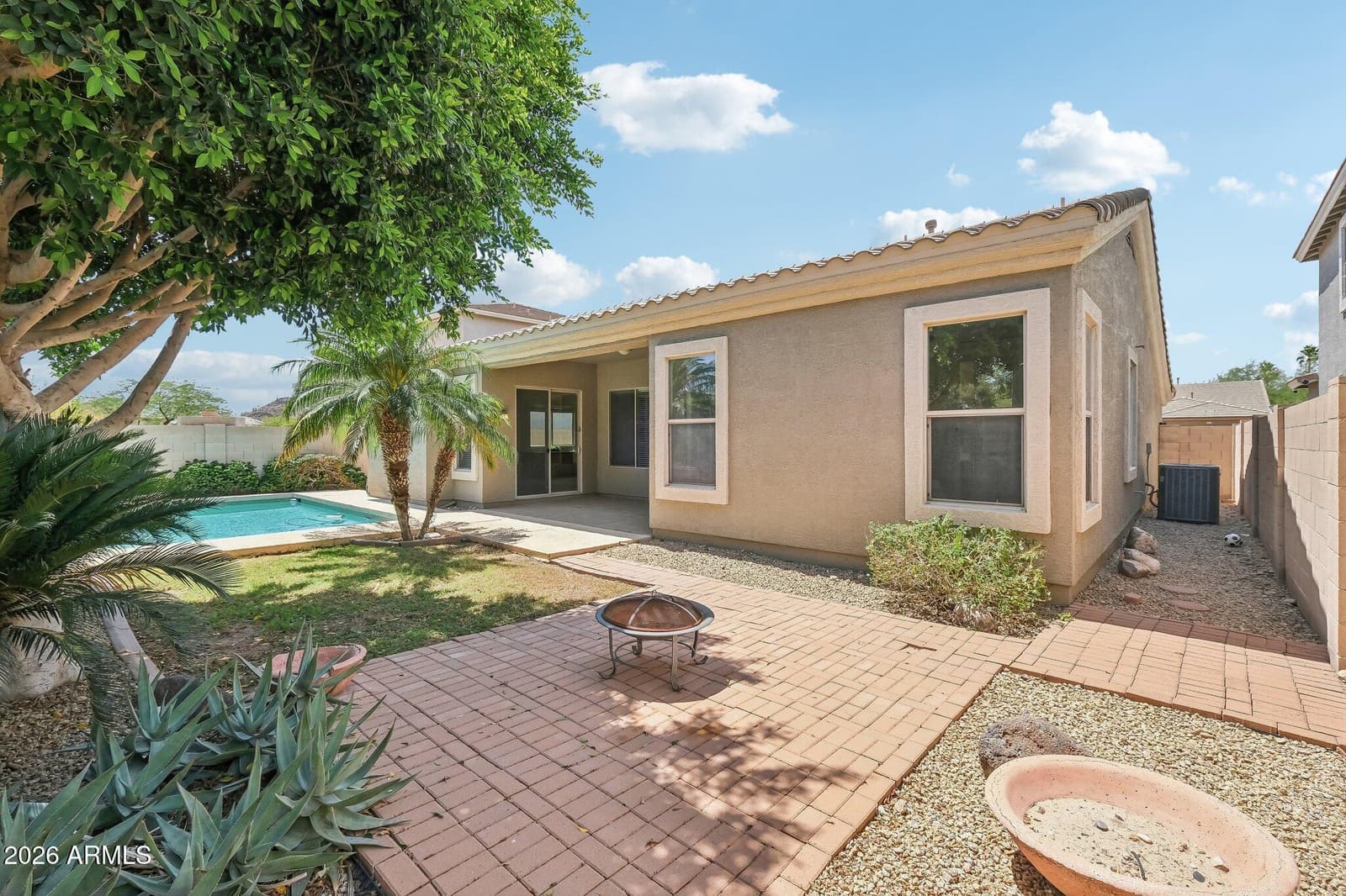 3349 W MONTELLO Road, Phoenix, AZ 85086 — photo 34 of 54