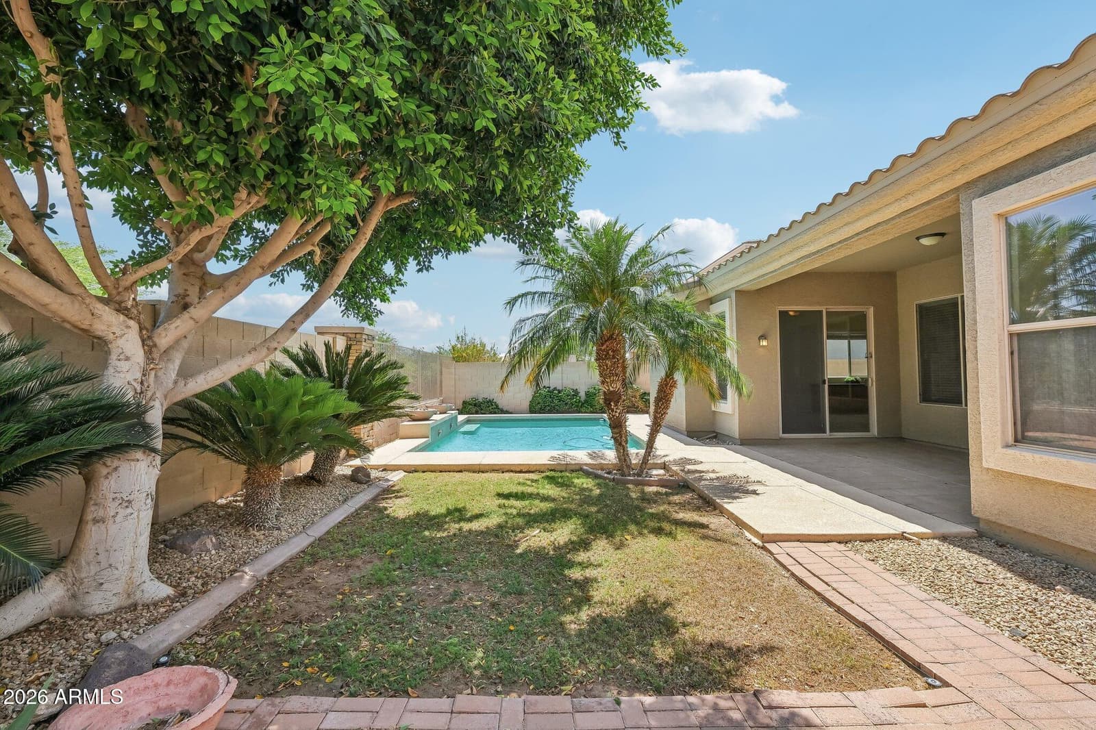 3349 W MONTELLO Road, Phoenix, AZ 85086 — photo 35 of 54