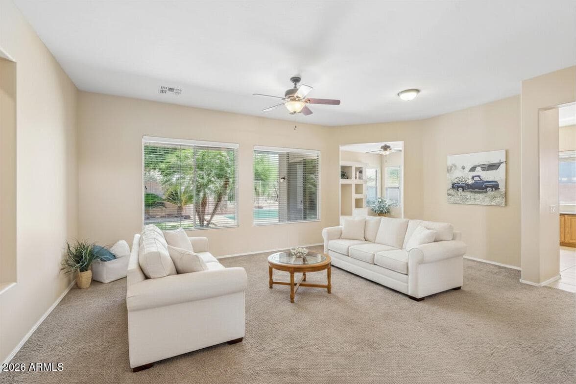 3349 W MONTELLO Road, Phoenix, AZ 85086 — photo 7 of 54