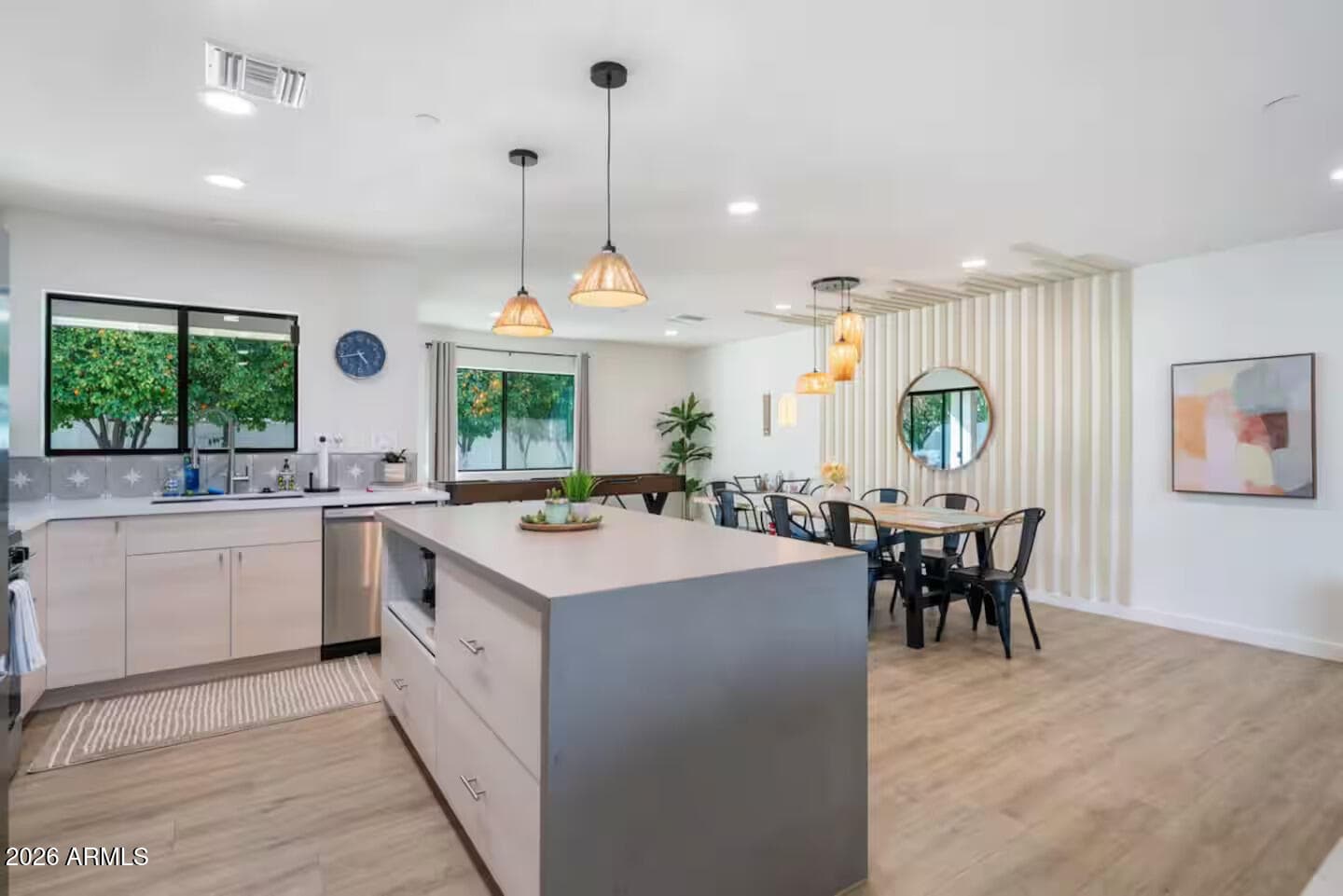 8425 E VALLEY VISTA Drive, Scottsdale, AZ 85250 — photo 9 of 40