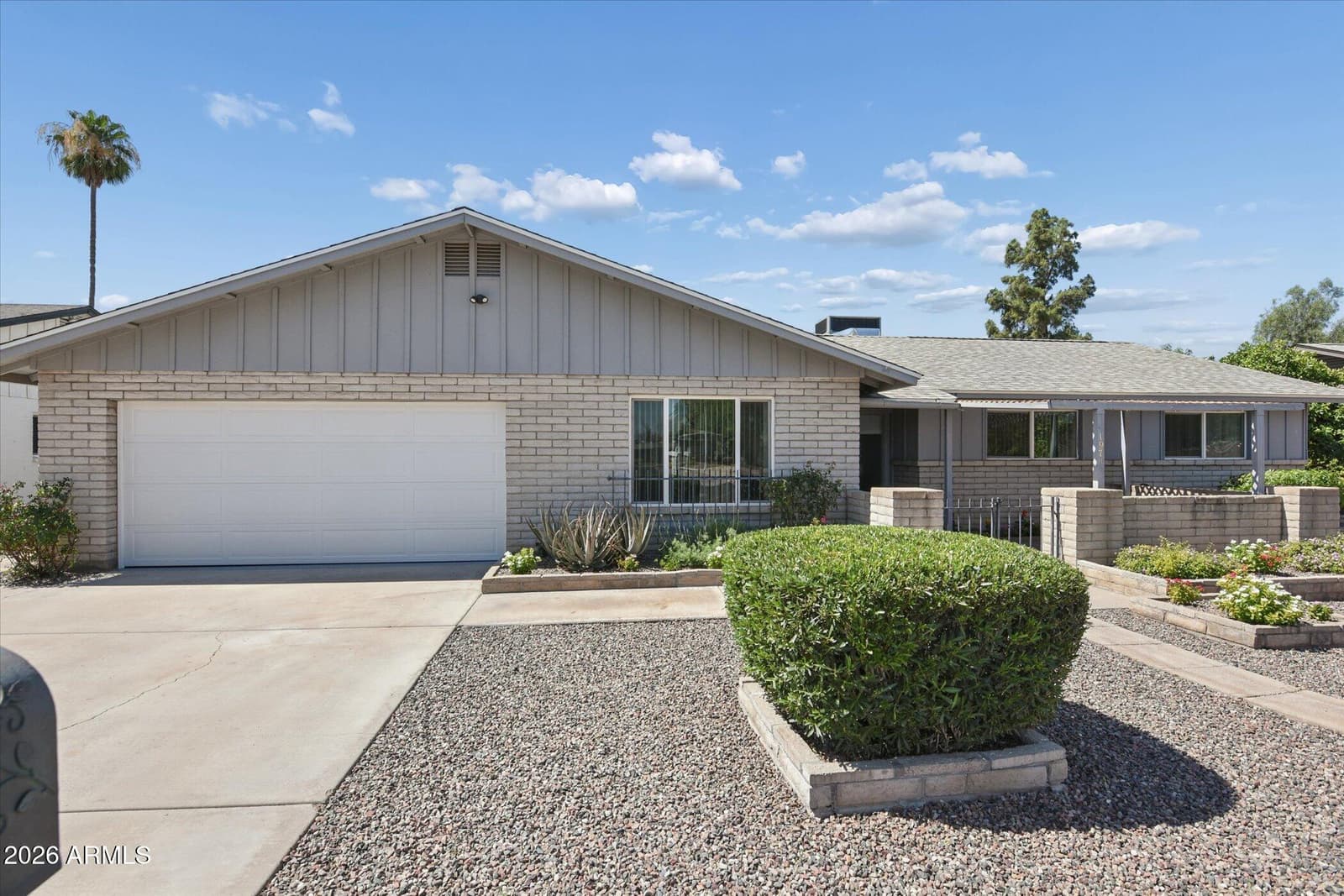1971 E PEGASUS Drive, Tempe, AZ 85283