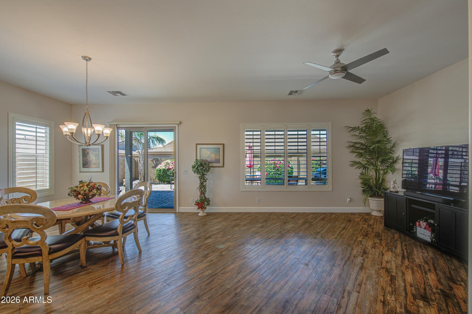 3026 S Willow Wood, Mesa, AZ 85212 — photo 5 of 42