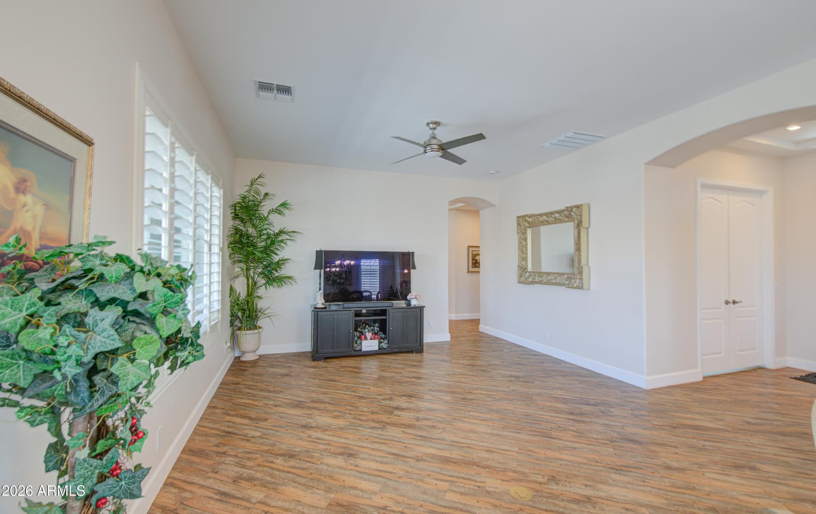 3026 S Willow Wood, Mesa, AZ 85212 — photo 4 of 42