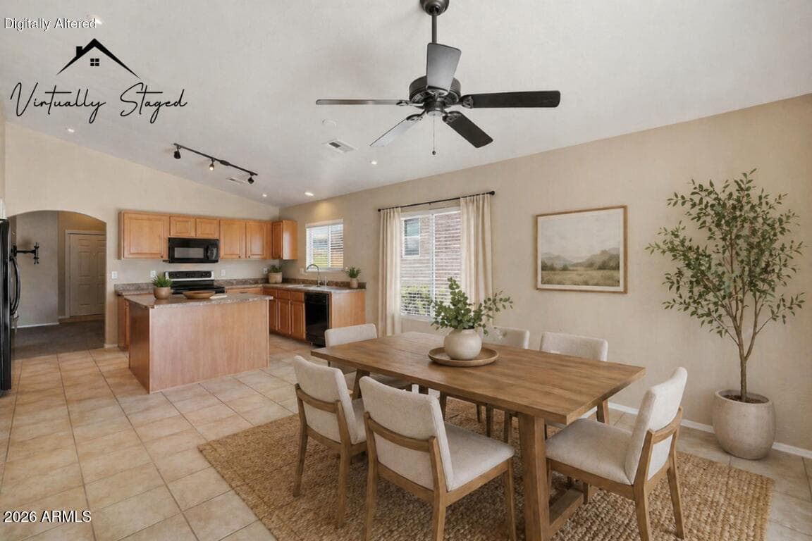 195 S 17th Street, Coolidge, AZ 85128 — photo 3 of 39