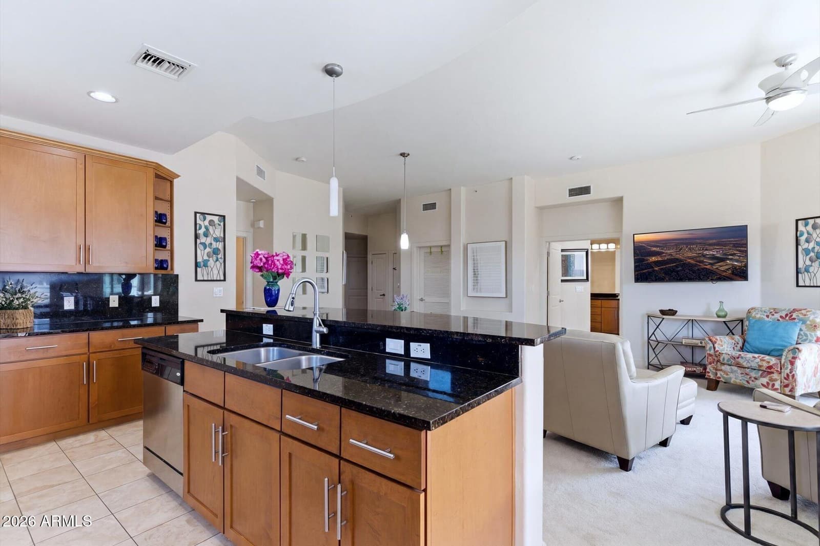 945 E PLAYA DEL NORTE Drive 4023, Tempe, AZ 85288 — photo 17 of 40