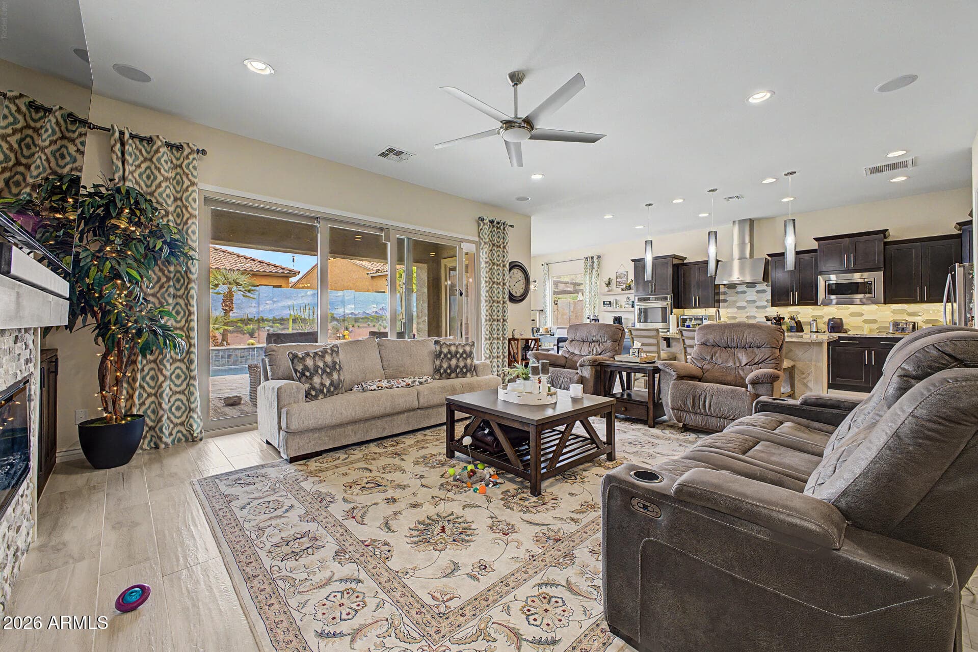 10236 W Bent Tree Drive, Peoria, AZ 85383 — photo 6 of 45