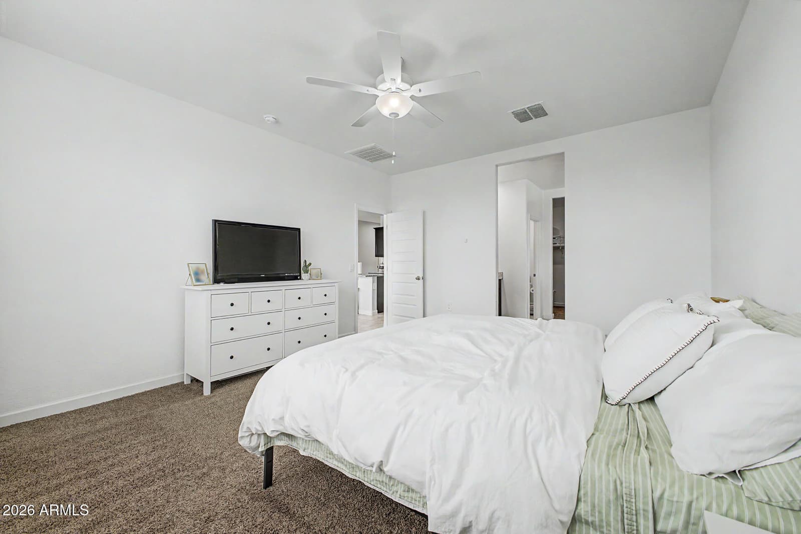 2703 W SEAVER Avenue, Apache Junction, AZ 85120 — photo 13 of 39