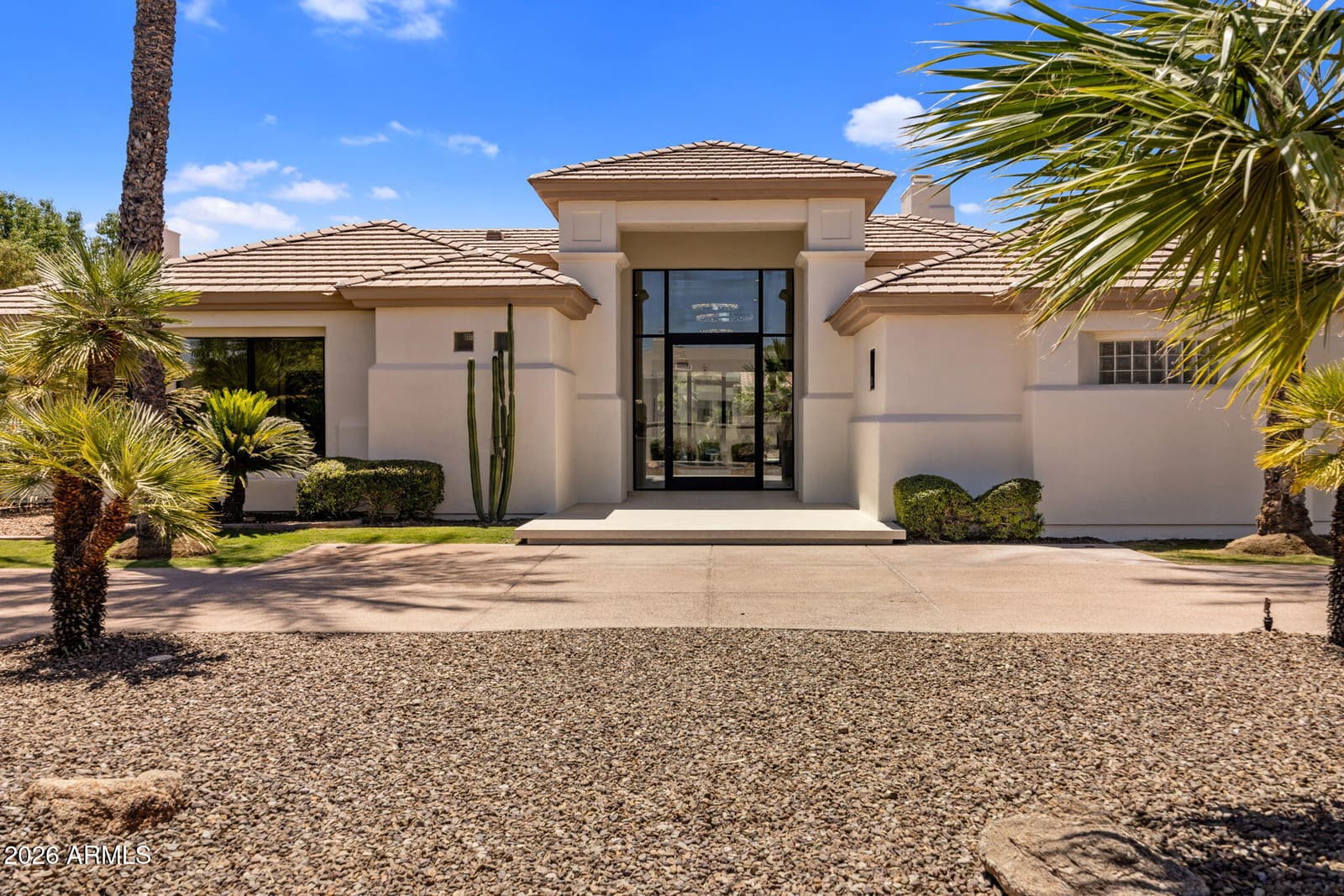 7101 E Belmont Avenue, Paradise Valley, AZ 85253 — photo 2 of 62