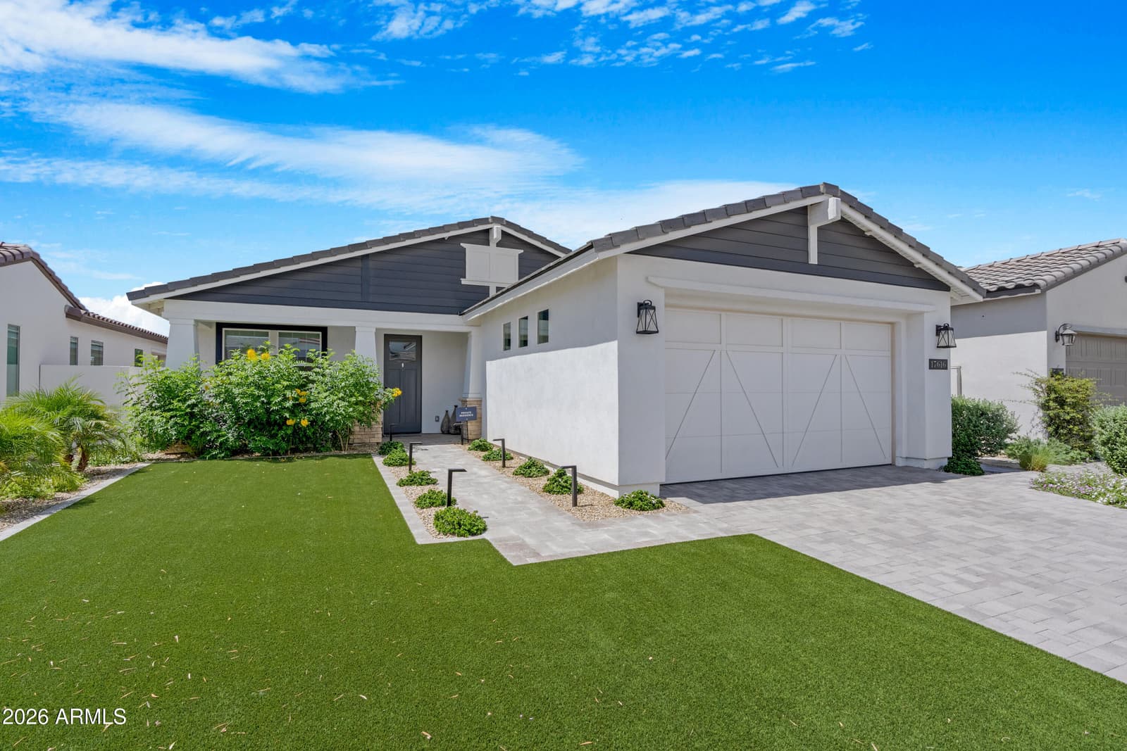 17616 W Middlebury Street, Surprise, AZ 85388 — photo 6 of 47
