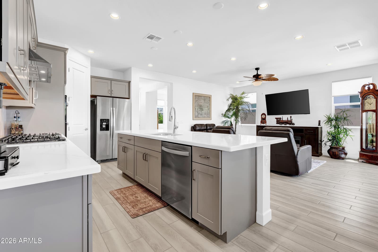 17616 W Middlebury Street, Surprise, AZ 85388 — photo 12 of 47