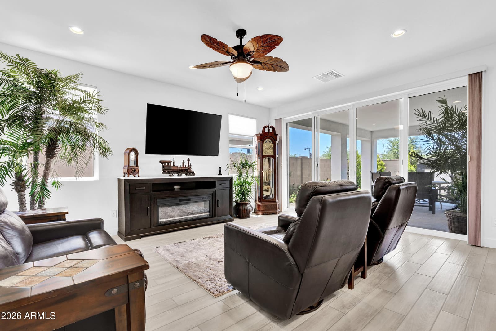 17616 W Middlebury Street, Surprise, AZ 85388 — photo 17 of 47
