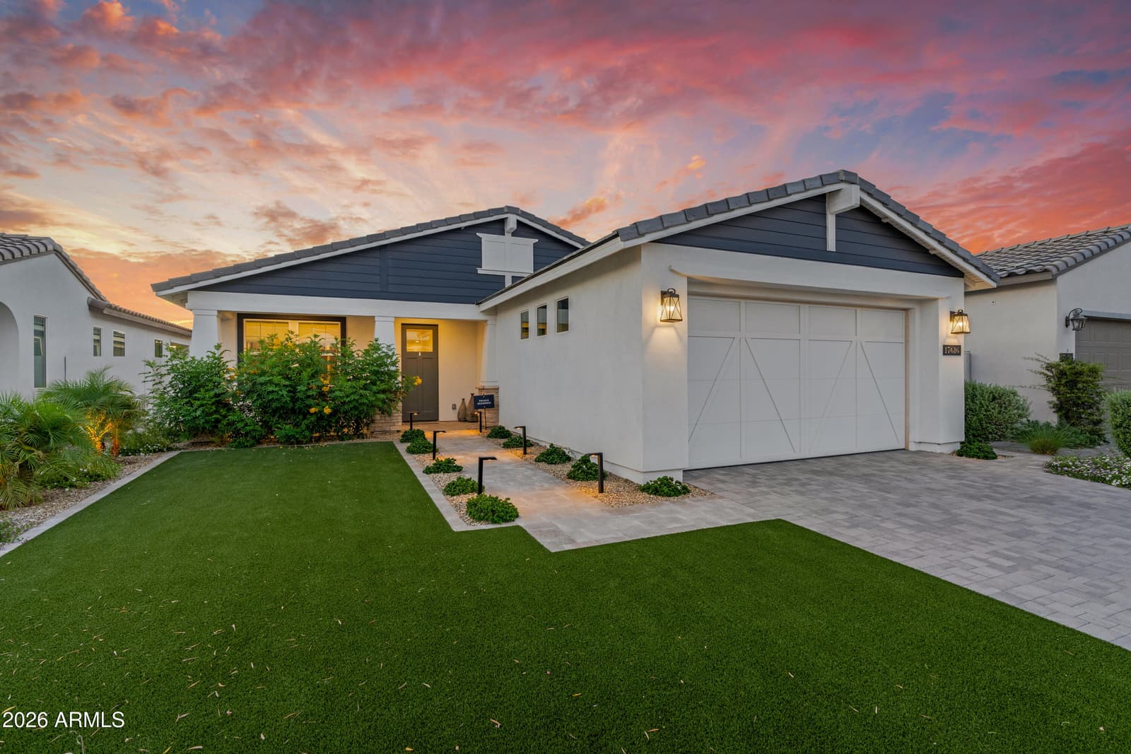17616 W Middlebury Street, Surprise, AZ 85388 — photo 5 of 47