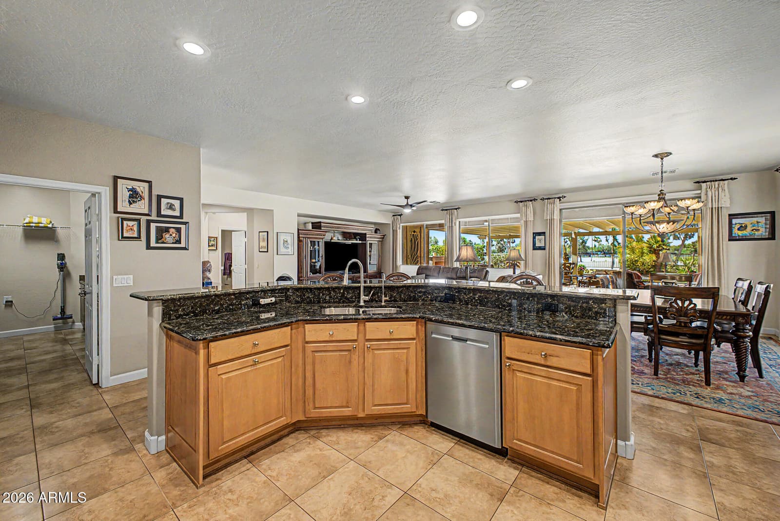 5010 W Comanche Drive, Eloy, AZ 85131 — photo 23 of 64