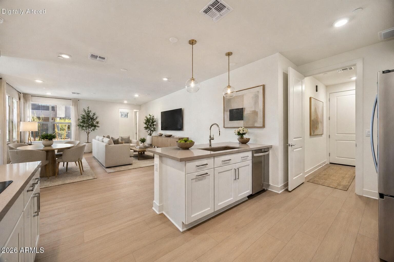 2121 W SONORAN DESERT Drive 123, Phoenix, AZ 85085 — photo 13 of 40