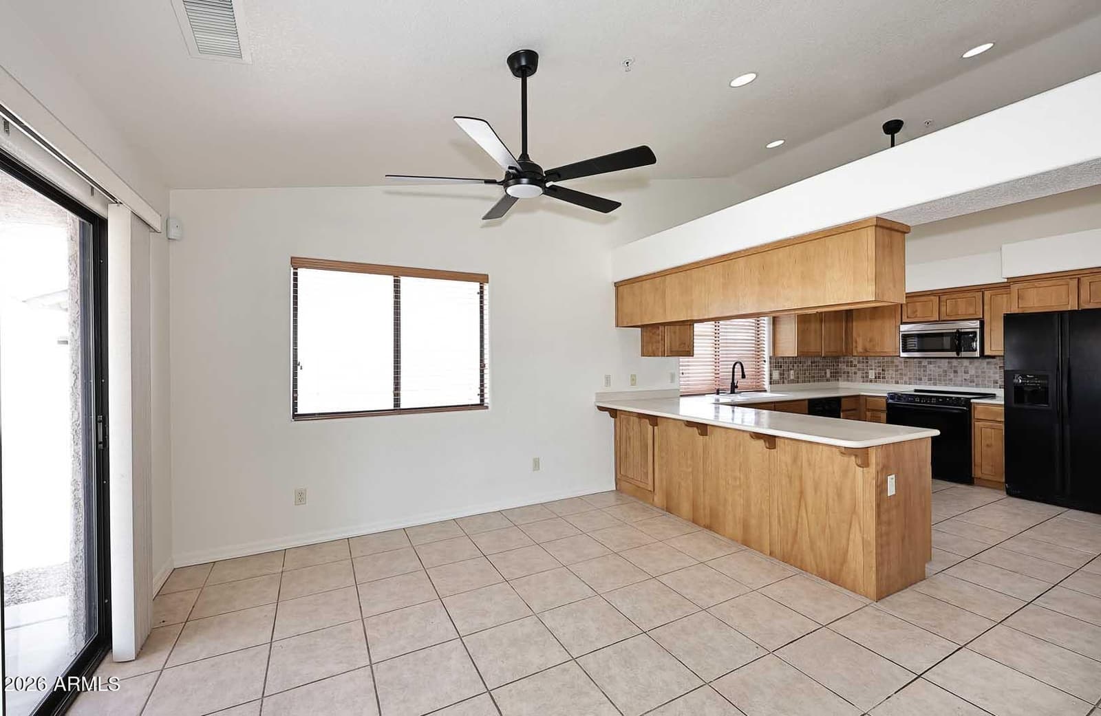 15036 N MAPLE Drive, Fountain Hills, AZ 85268 — photo 14 of 53