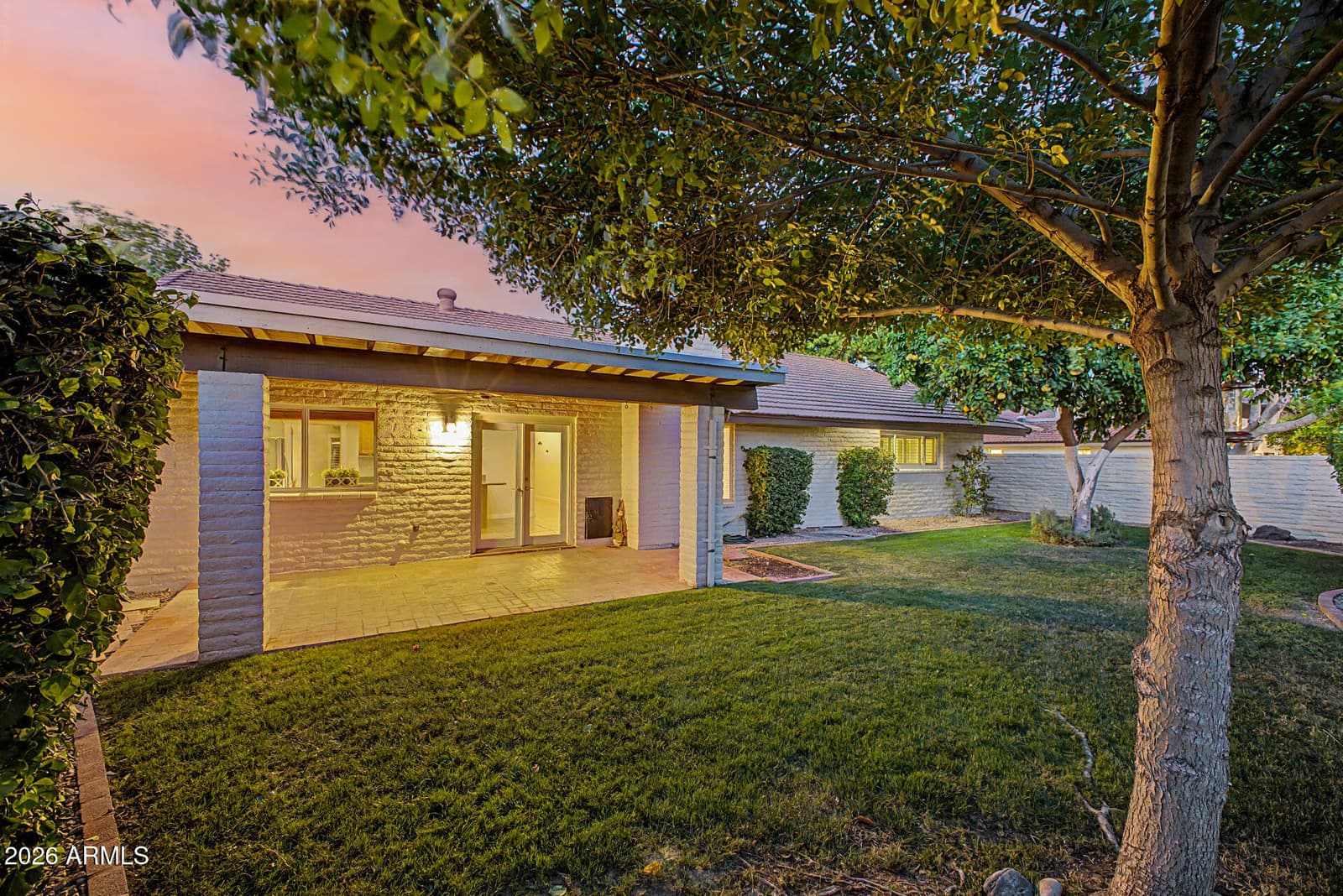 1221 E STEAMBOAT BEND Drive, Tempe, AZ 85283 — photo 36 of 55