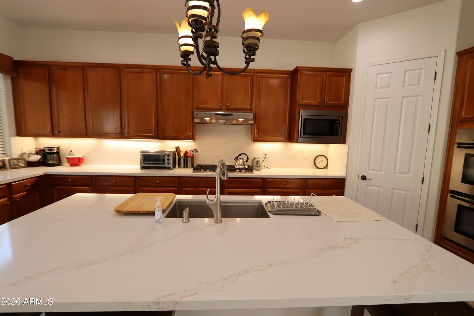 2004 W Calle De Las Estrellas Drive, Phoenix, AZ 85085 — photo 15 of 38