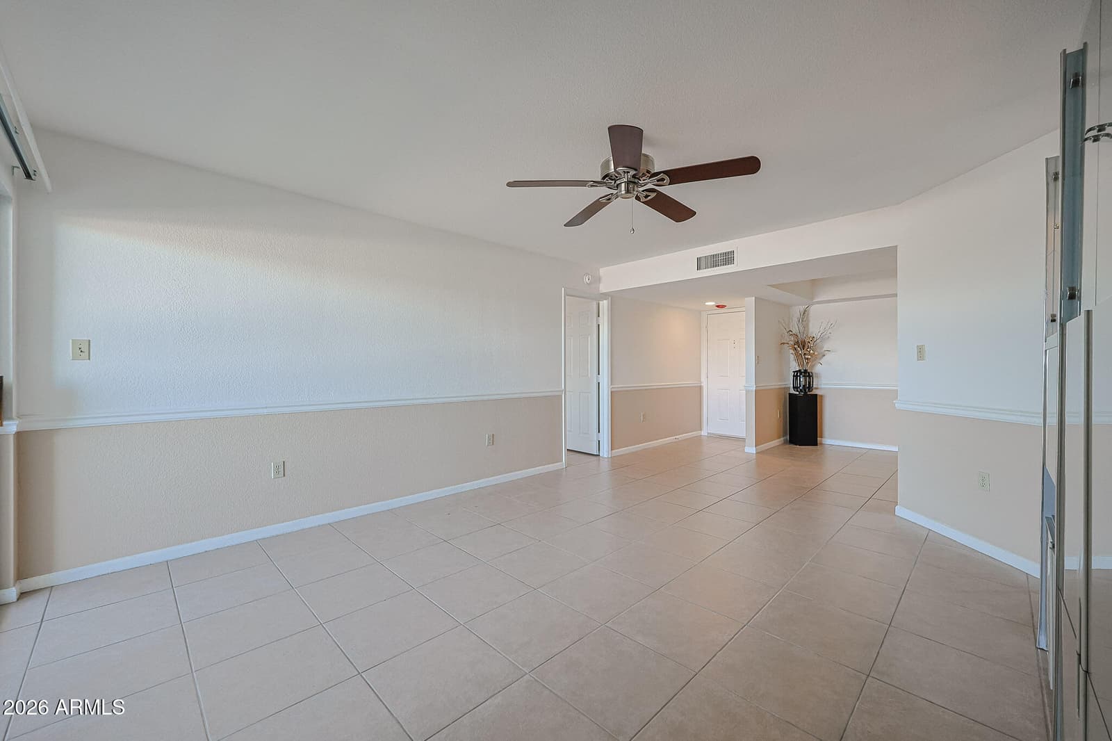 17404 N 99th Avenue 306, Sun City, AZ 85373 — photo 3 of 40