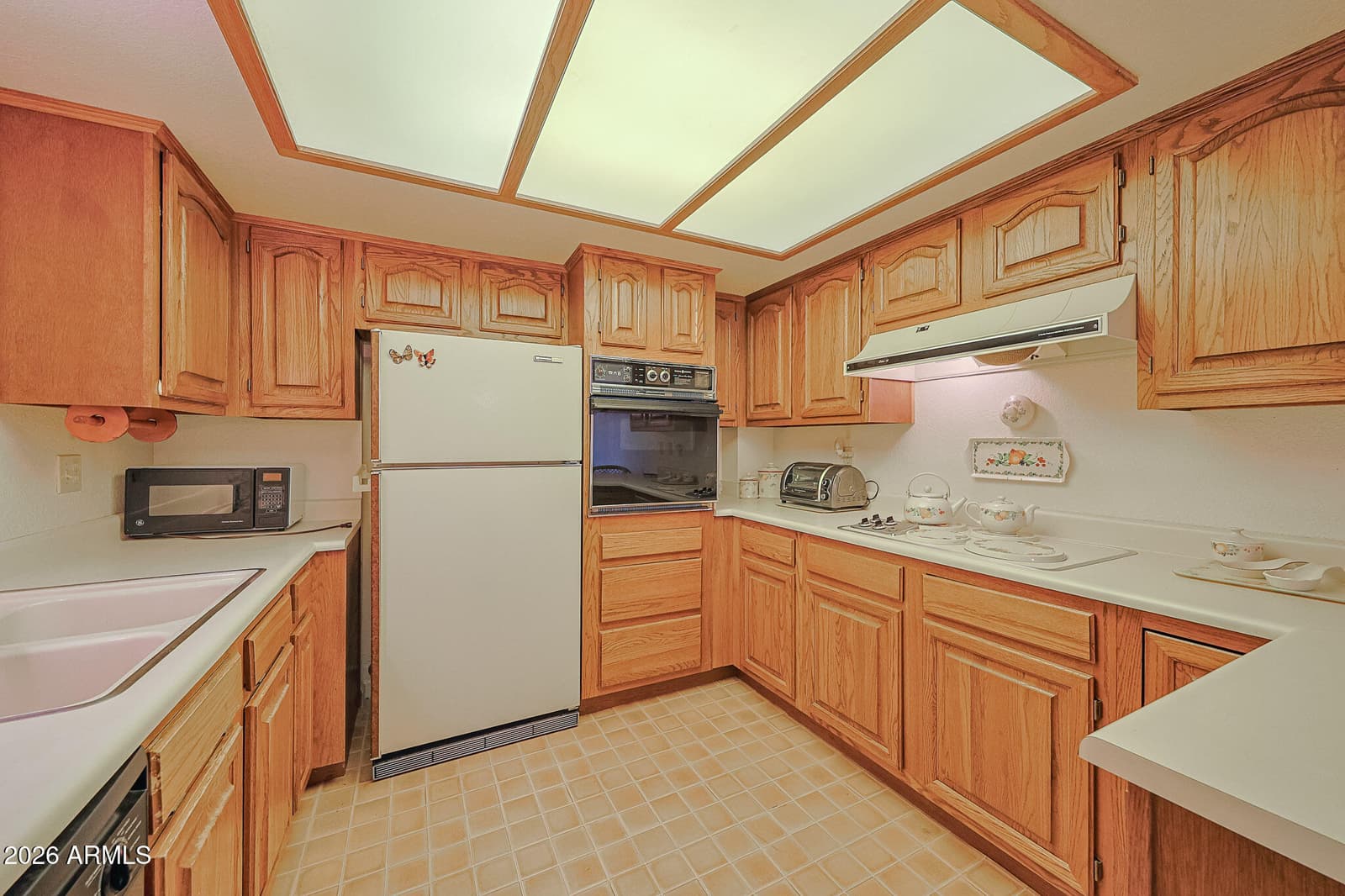 17404 N 99TH Avenue 214, Sun City, AZ 85373