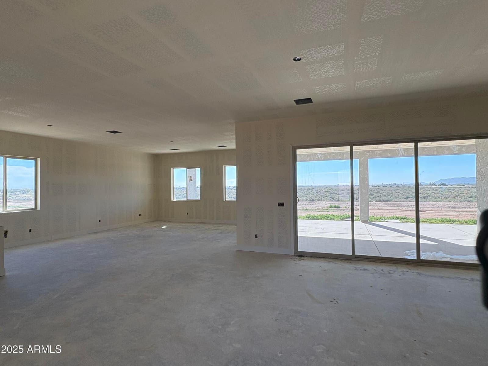 9143 W LIMESTONE MOUNTAIN Drive, Casa Grande, AZ 85194 — photo 6 of 25