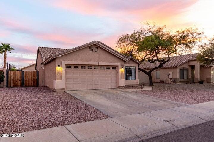 11843 W CAMBRIDGE Avenue, Avondale, AZ 85392 — photo 1 of 28