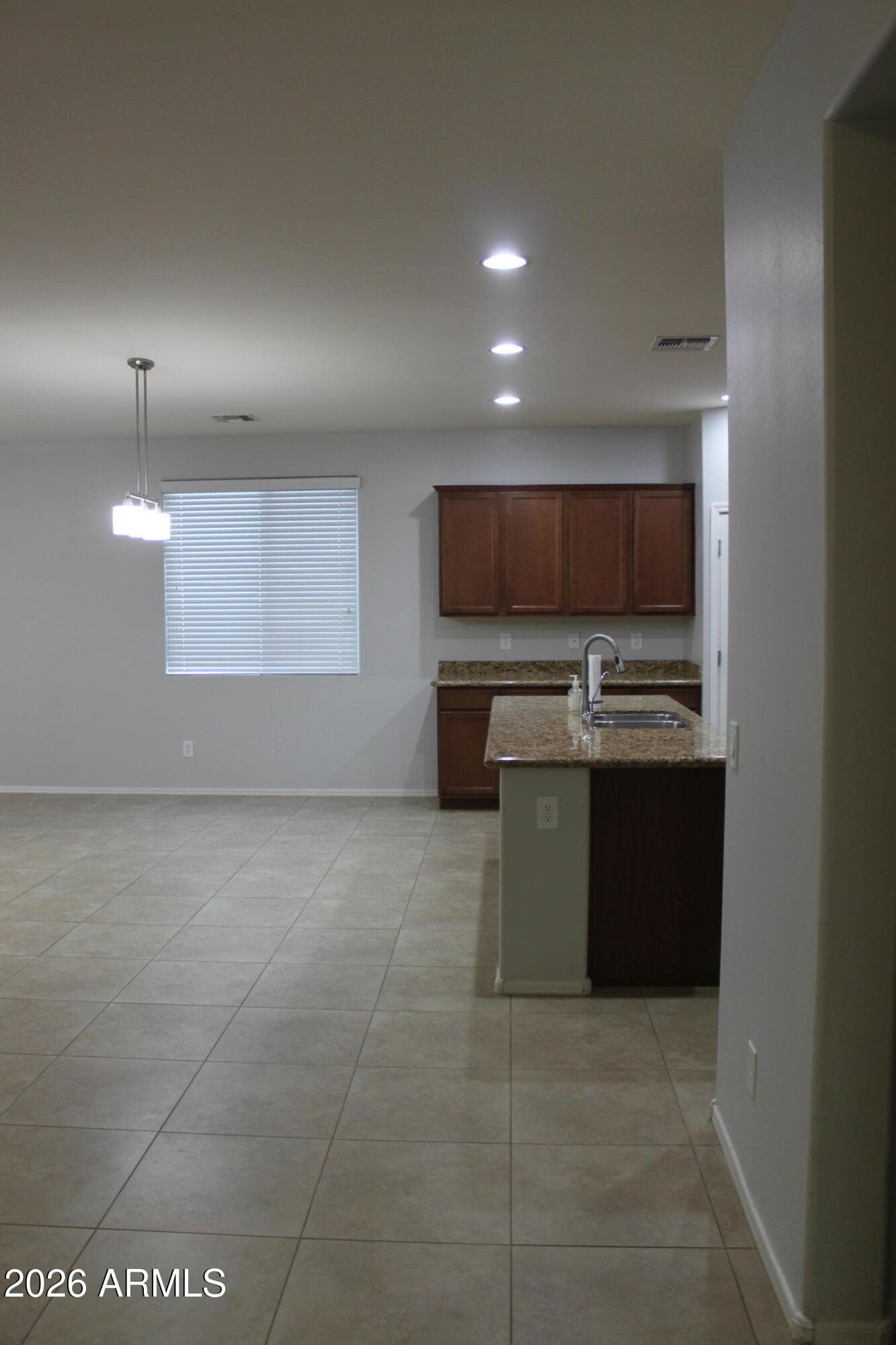 21245 E CHERRYWOOD Drive E, Queen Creek, AZ 85142 — photo 7 of 49