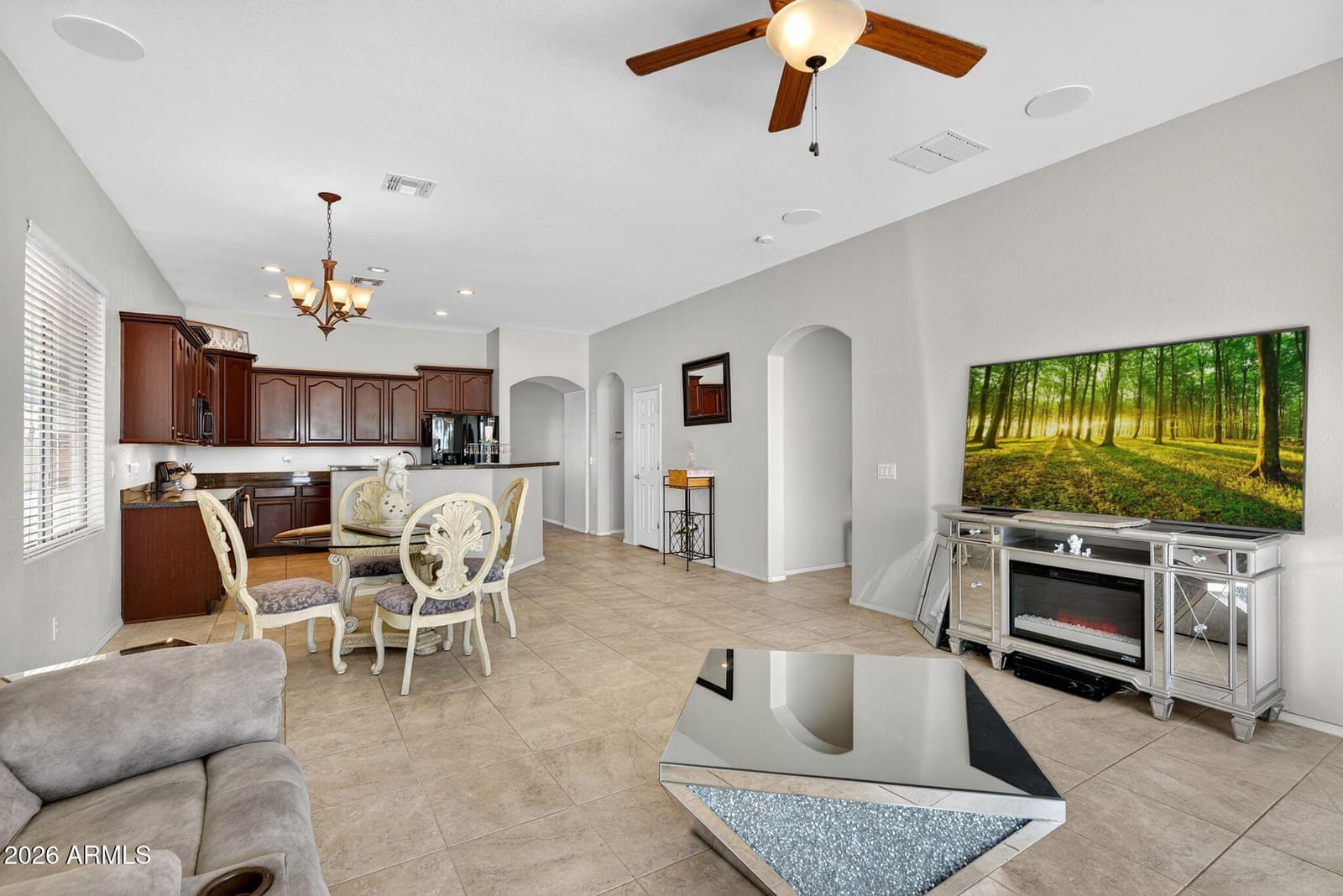 7014 S 57th Avenue S, Laveen, AZ 85339 — photo 12 of 49