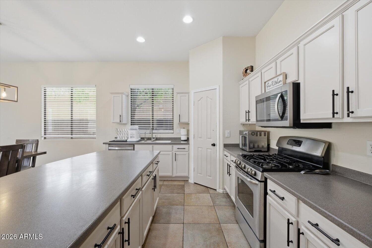13041 W Estero Lane, Litchfield Park, AZ 85340 — photo 11 of 43