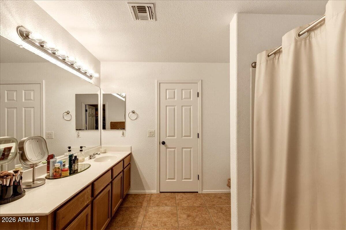 39425 N CAROLINA Avenue, San Tan Valley, AZ 85140 — photo 33 of 47