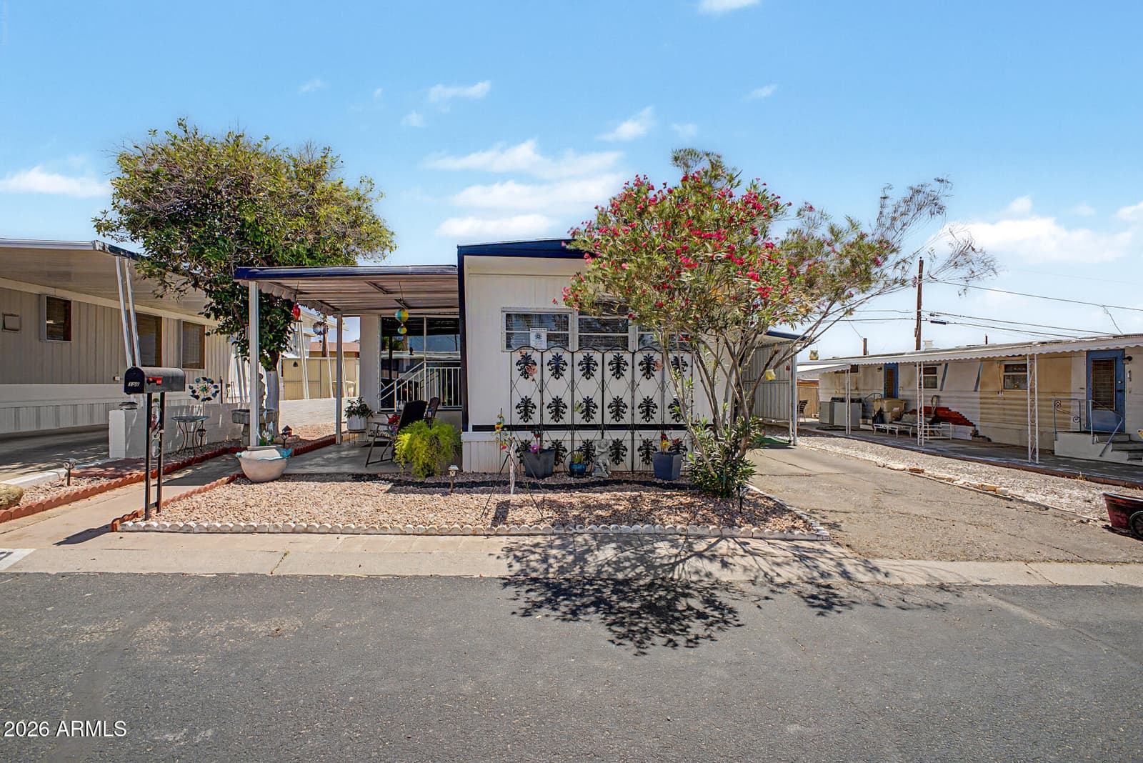 10401 N CAVE CREEK Road 158, Phoenix, AZ 85020 — photo 20 of 20