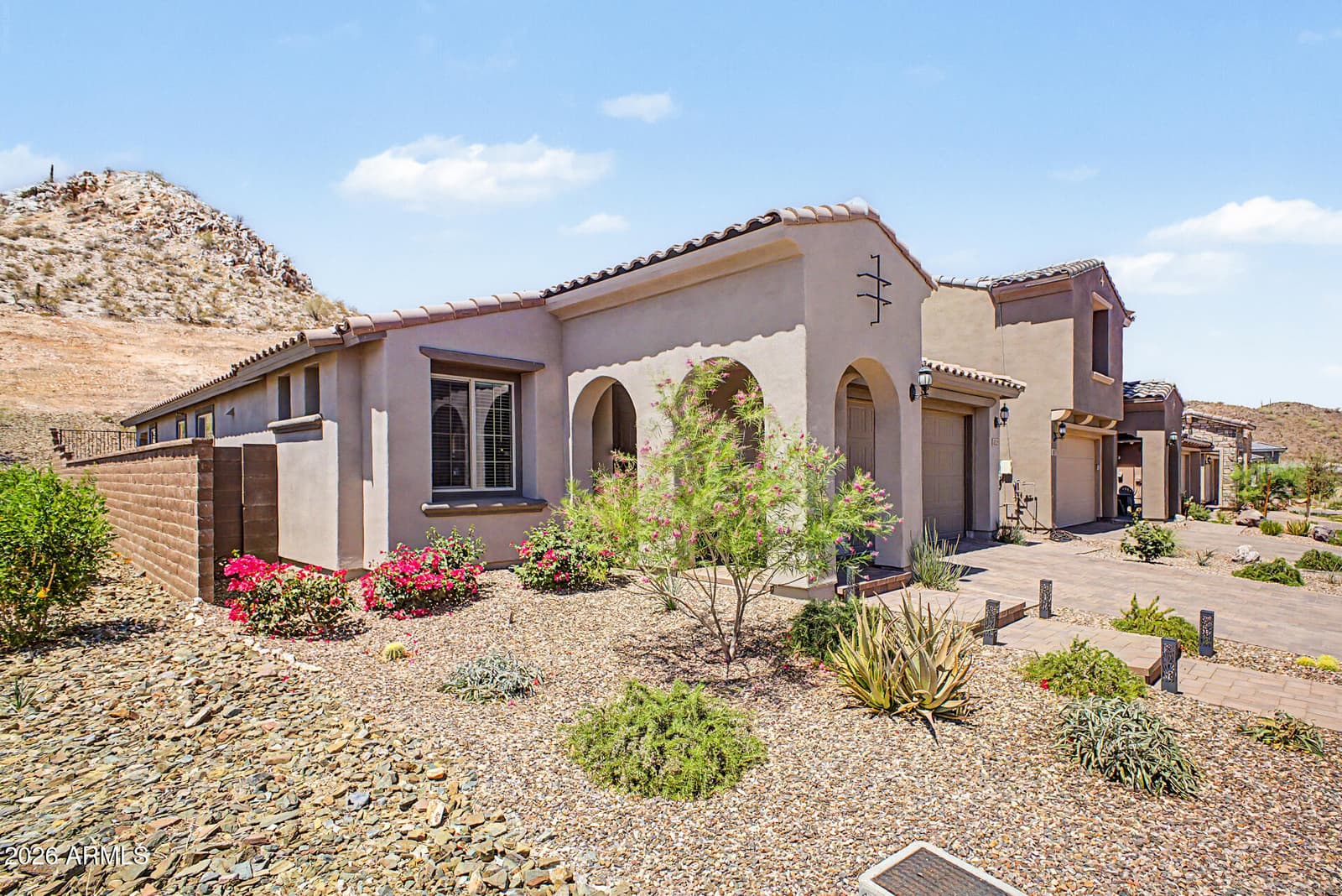13529 W Calle De Pompas, Peoria, AZ 85383 — photo 2 of 30