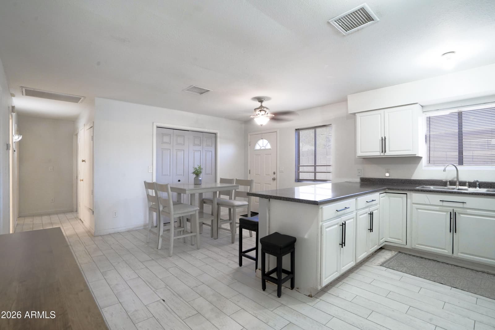729 S 2nd Street, Avondale, AZ 85323 — photo 6 of 21