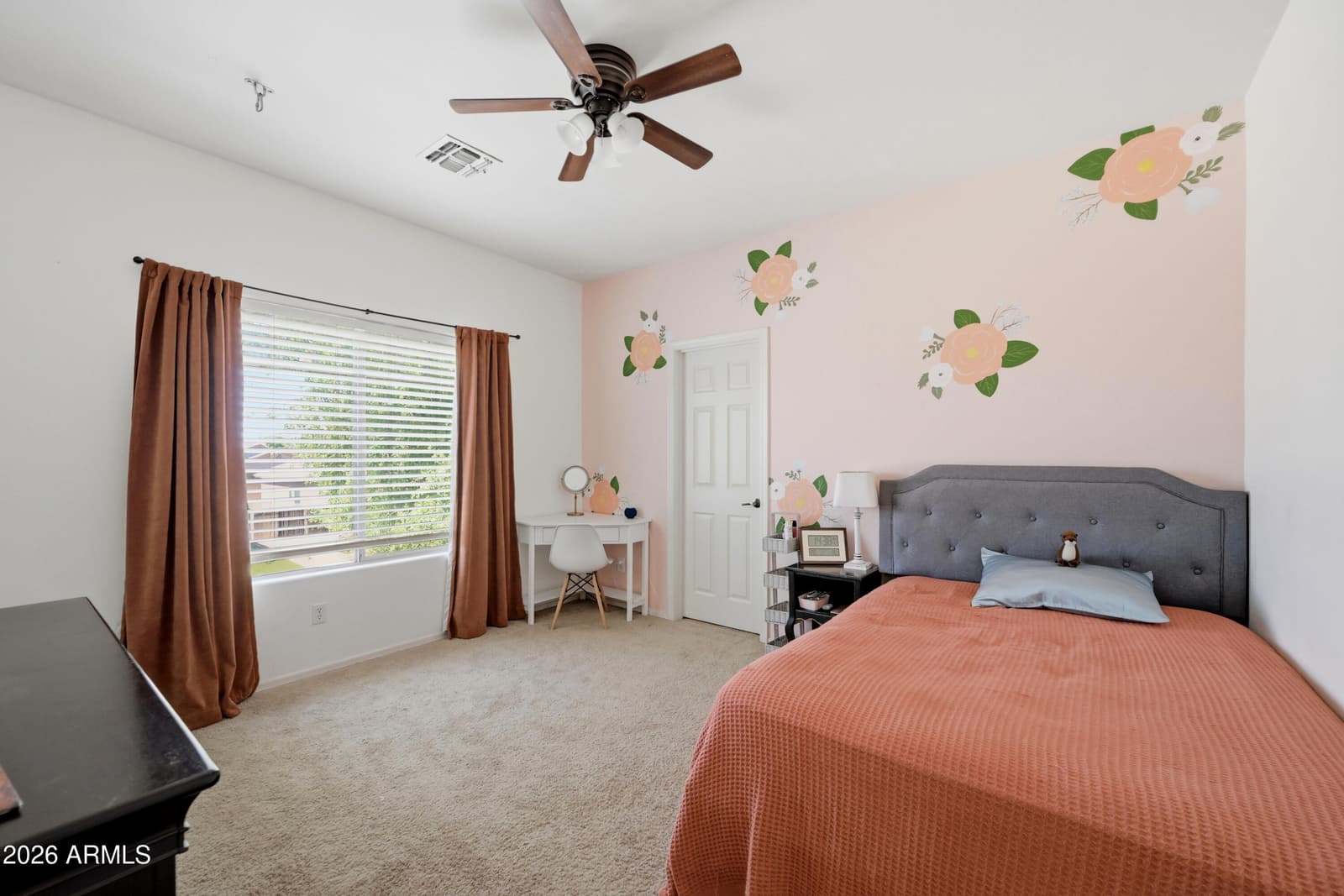 957 E CHELSEA Drive, San Tan Valley, AZ 85140 — photo 19 of 31