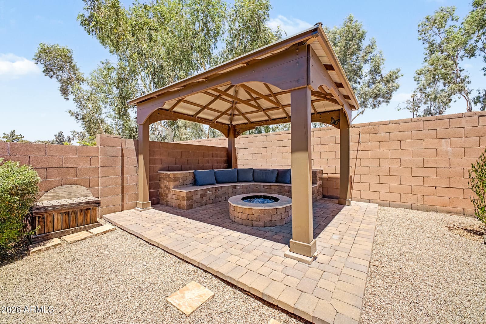 4486 E SUNDANCE Court, Gilbert, AZ 85297 — photo 3 of 31