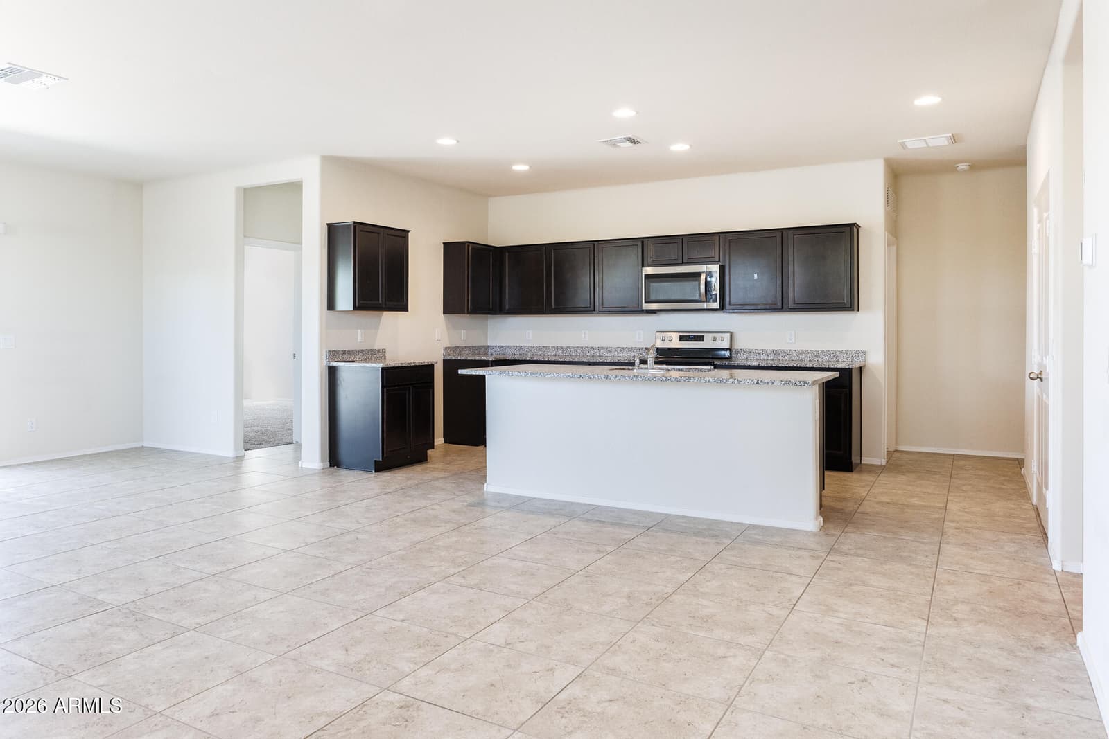 1075 W Avalon Canyon Drive, Casa Grande, AZ 85122 — photo 11 of 42