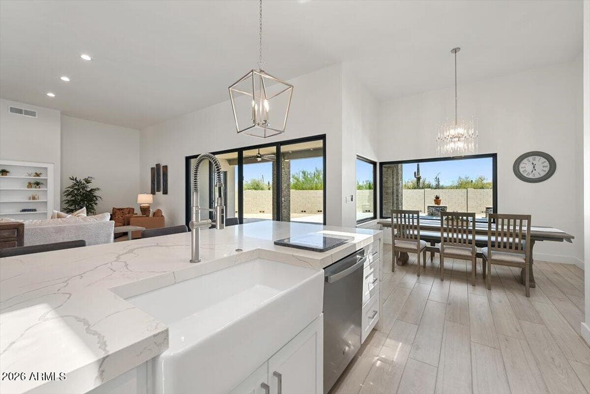 6027 E Wildcat Drive, Cave Creek, AZ 85331 — photo 14 of 61