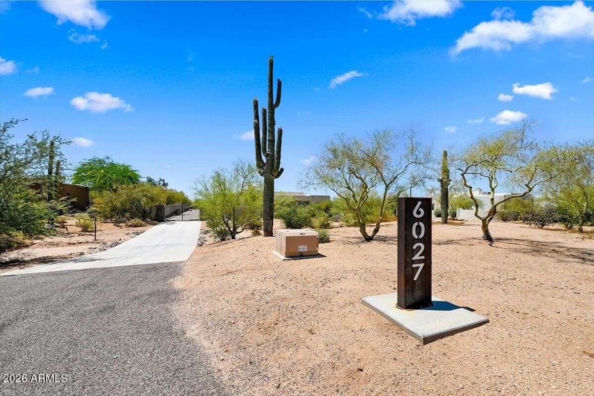 6027 E Wildcat Drive, Cave Creek, AZ 85331 — photo 58 of 61
