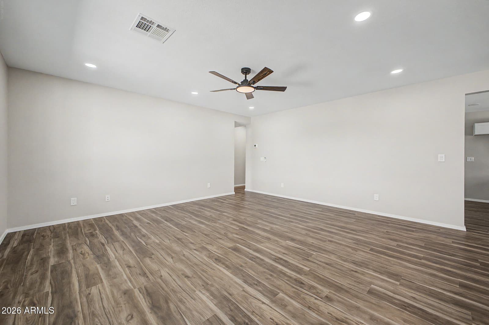 320 N 3rd Street, Avondale, AZ 85323 — photo 10 of 32