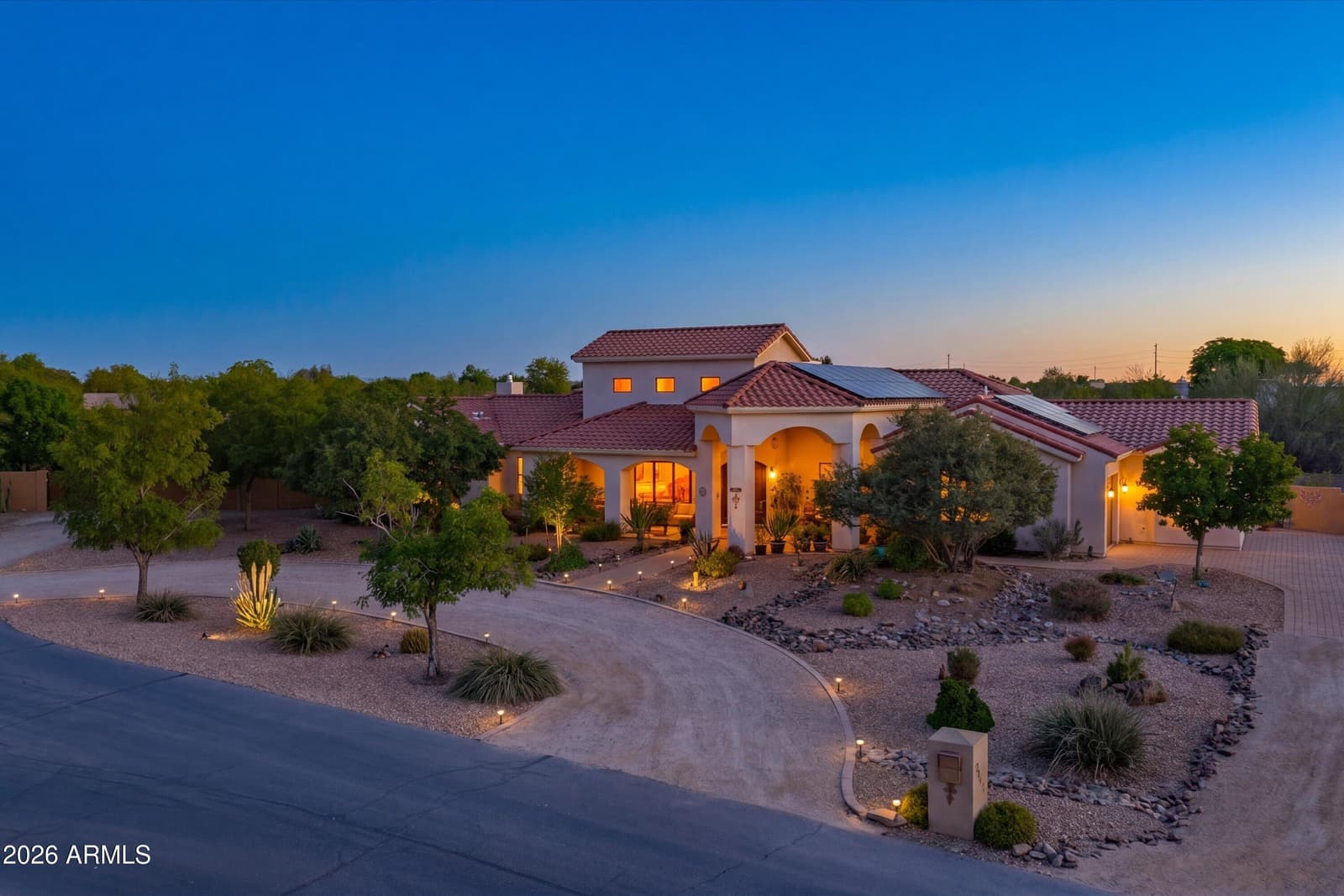 3311 N 190TH Drive, Litchfield Park, AZ 85340 — photo 2 of 63
