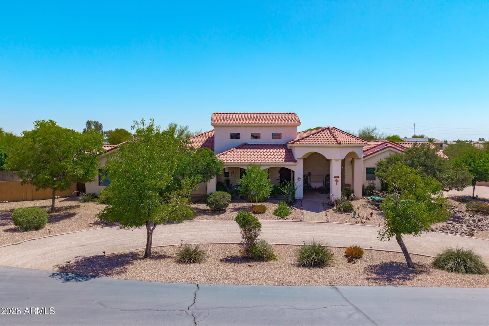 3311 N 190TH Drive, Litchfield Park, AZ 85340 — photo 4 of 63
