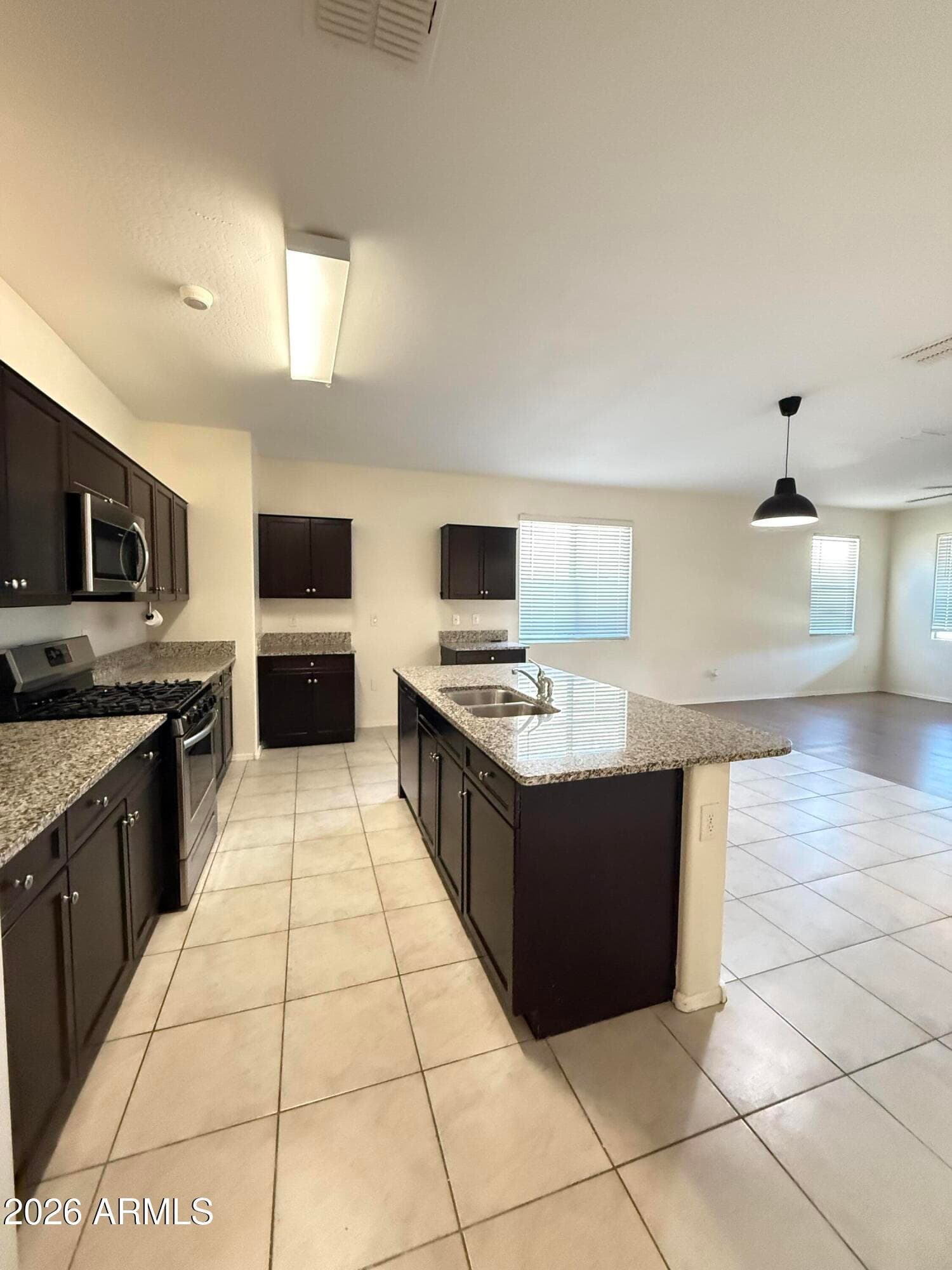 30895 W INDIANOLA Avenue, Buckeye, AZ 85396 — photo 10 of 31
