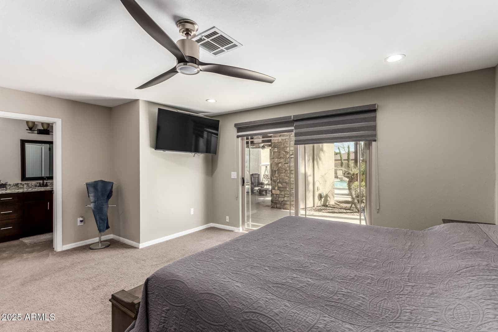 4037 S TAYLOR Drive, Tempe, AZ 85282 — photo 19 of 42