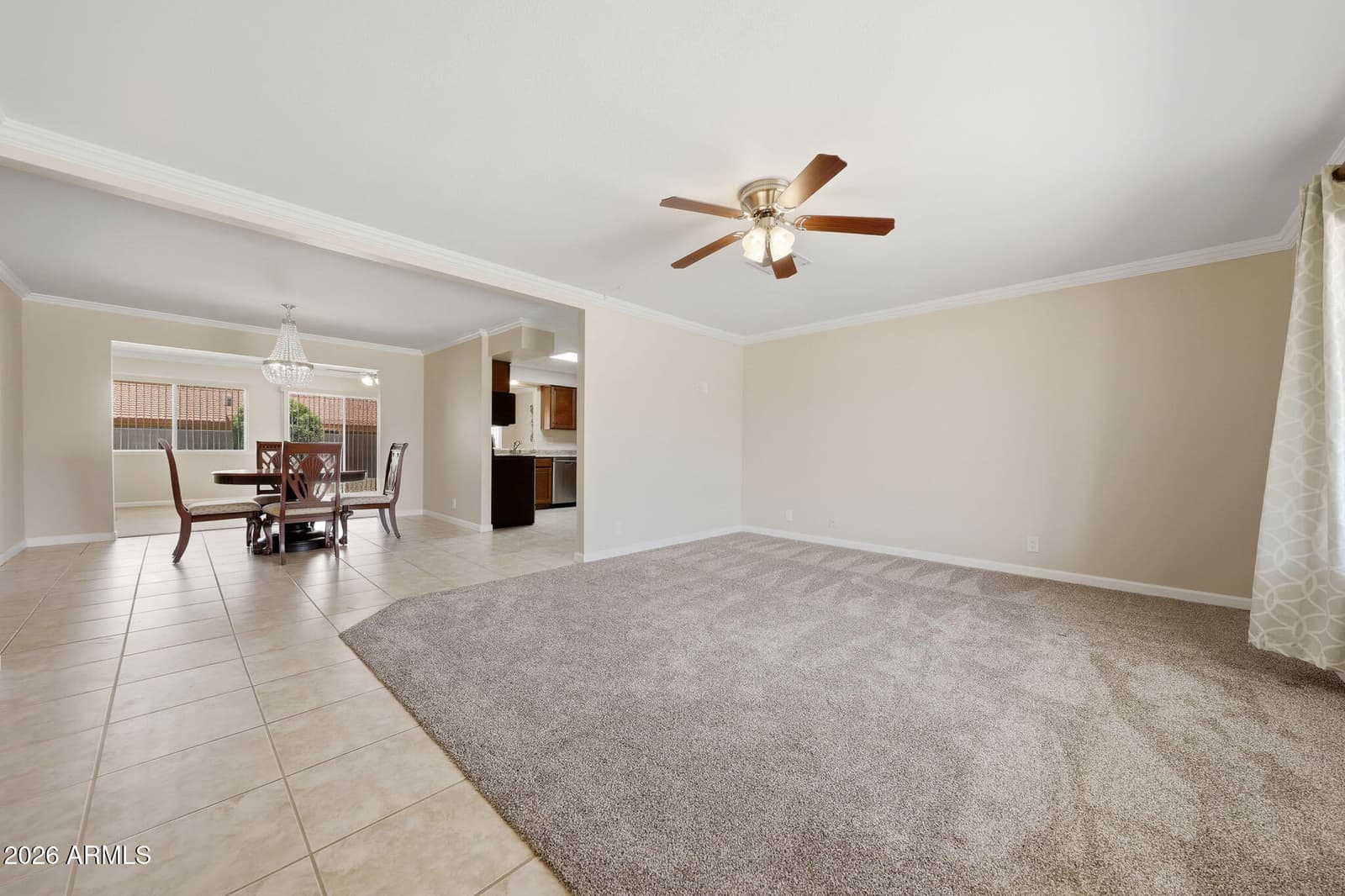 6249 E EVERGREEN Street, Mesa, AZ 85205 — photo 9 of 47