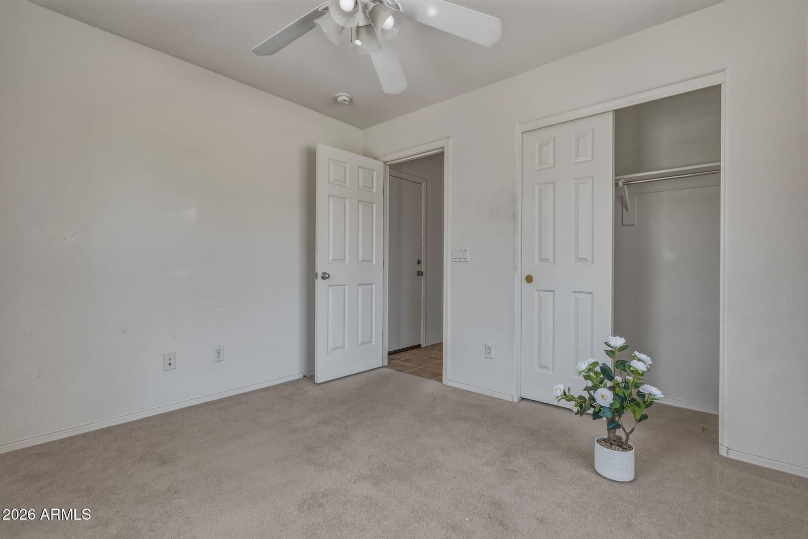 4040 E SIDEWINDER Court, Gilbert, AZ 85297 — photo 13 of 40