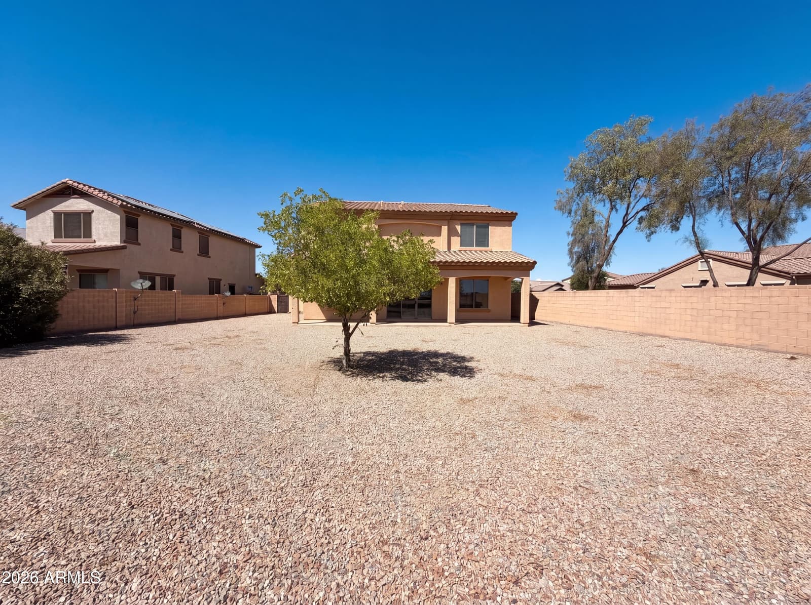 17104 N OLIVETO Avenue, Maricopa, AZ 85138 — photo 5 of 23